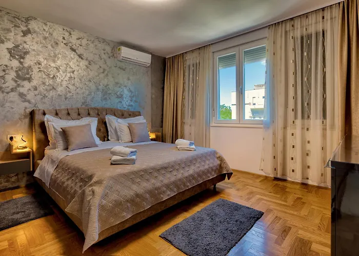 New! Luxury Apartment Dona