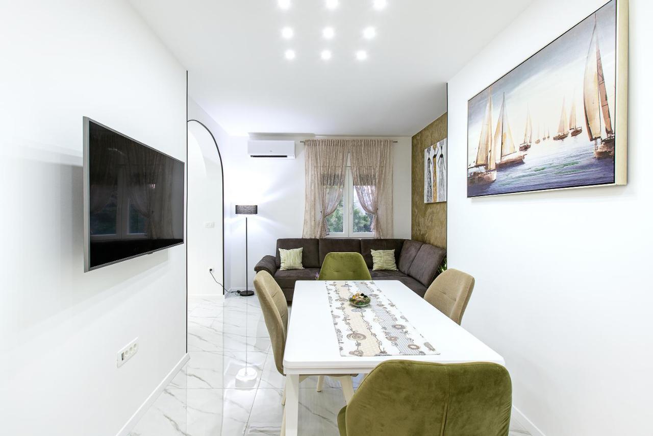 New! Luxury Dona Apartamento Split
